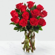 12 ROSE BOUQUET